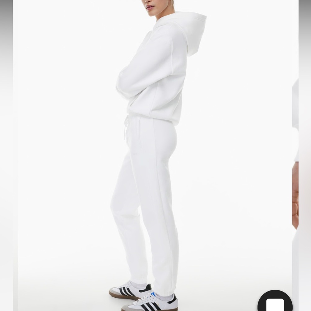 TNA boyfriend Fit Joggers
